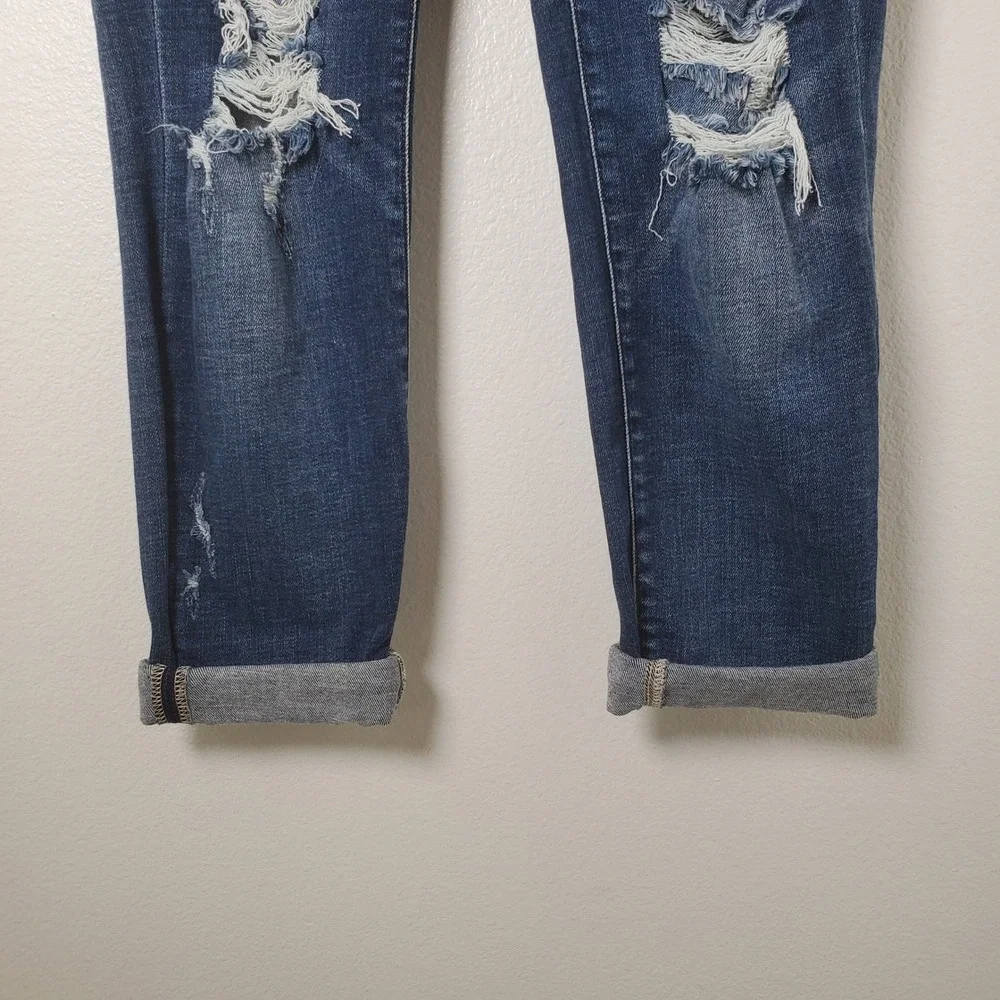 Judy Blue Boyfriend Fit Distressed‎ Stretch Denim Jeans Size 5 / 27 JB82427MD-CO